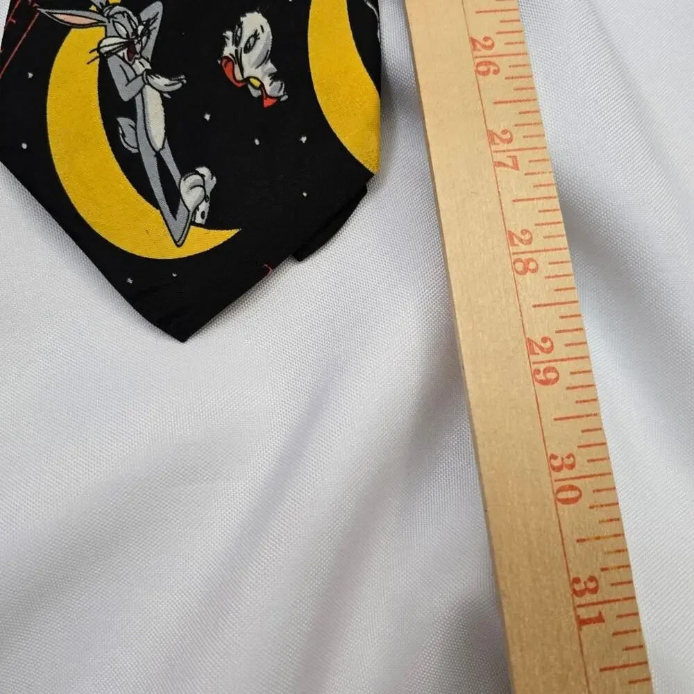 Vtg 1995 Looney Tunes Mania Halloween Tie Twick or Tweet Moon Novelty Necktie